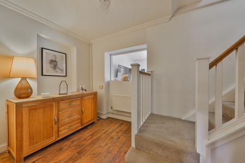 16 Beech View, Walkington, Beverley, HU17 8SE