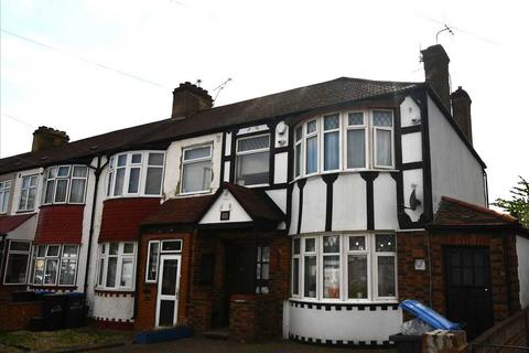 3 bedroom house to rent - York Road, London