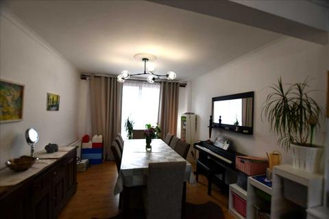 3 bedroom house to rent - York Road, London