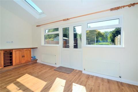 126 Chipstead Way, Woodmansterne, Banstead, SM7 3JR