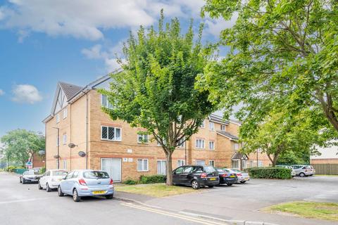276 Heathfield Drive, Mitcham, CR4 3RJ