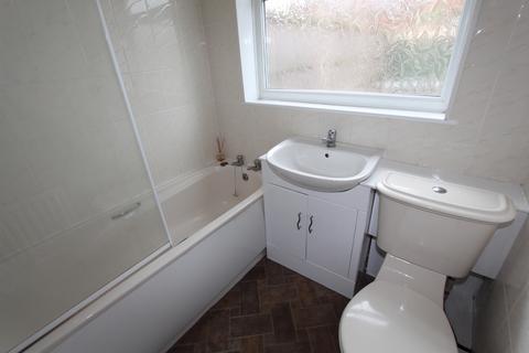 2 bedroom terraced house to rent, Friar Street, Long Eaton, NG10