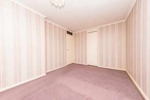 116 Cottingley Approach, Leeds, LS11 0HH
