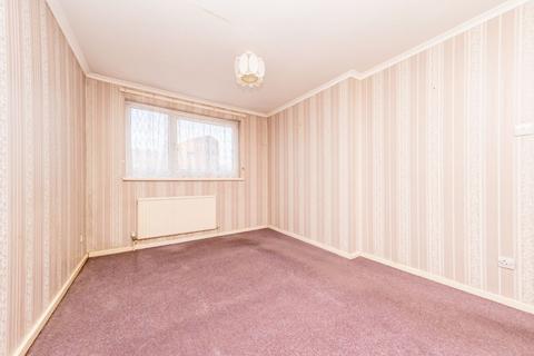 116 Cottingley Approach, Leeds, LS11 0HH