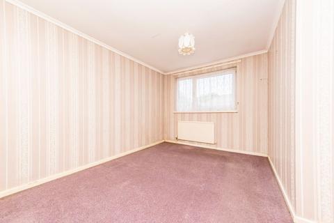 116 Cottingley Approach, Leeds, LS11 0HH