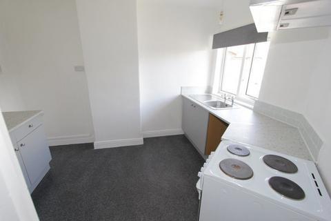 2 bedroom flat to rent, Walden Avenue, Stafford, ST16 1NG