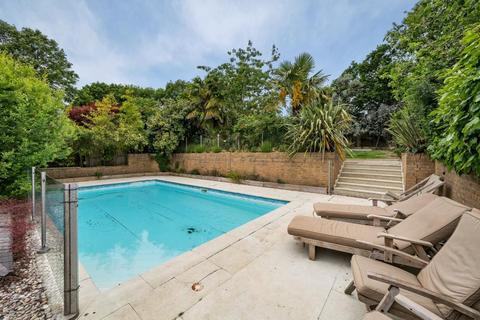 50 Wise Lane, London, NW7 2RE