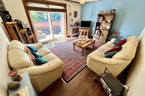 9 Bellmans Close, Beith, KA15 2AX