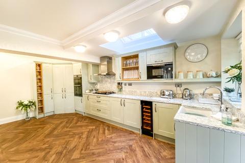 111 Cadle Crescent, Portmead, Swansea, SA5 5HU