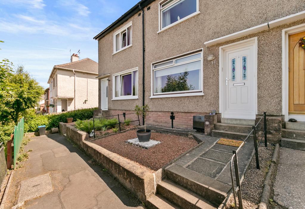 Forres Avenue, Giffnock 2 bed terraced house for sale £200,000