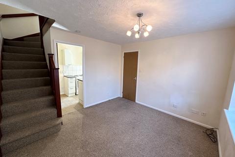 2 bedroom terraced house to rent, Kestrel Close, Hartford, PE29