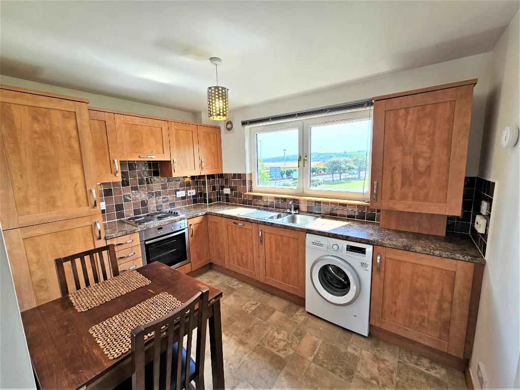 Shore Mews, Cowie Park, Stonehaven... 2 bed flat £700 pcm (£162 pw)