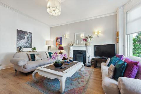 111 Danes Drive, Glasgow, G14 9EW