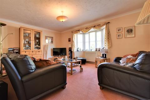 3 bedroom link detached house for sale, Mayflower Drive, Maldon, Essex, CM9