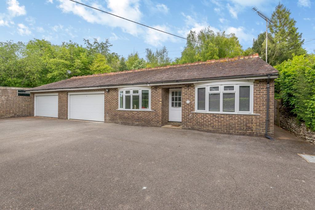 Garage/Annexe