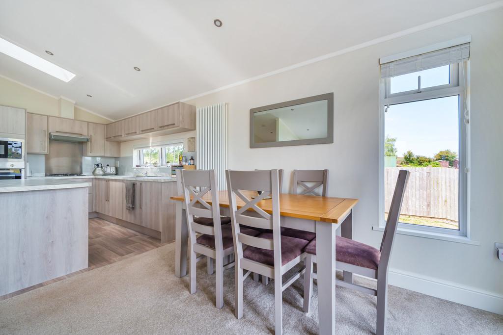 Kitchen / Living Room
