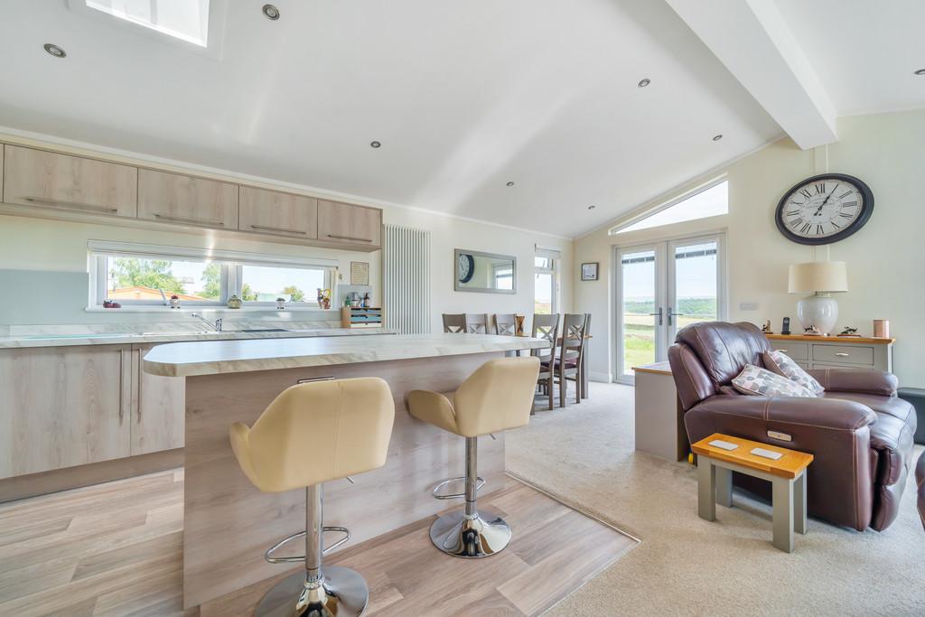 Kitchen / Living Room
