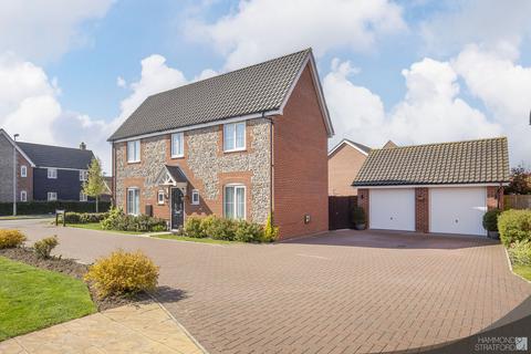 4 bedroom detached house for sale, Spindle End, Dereham