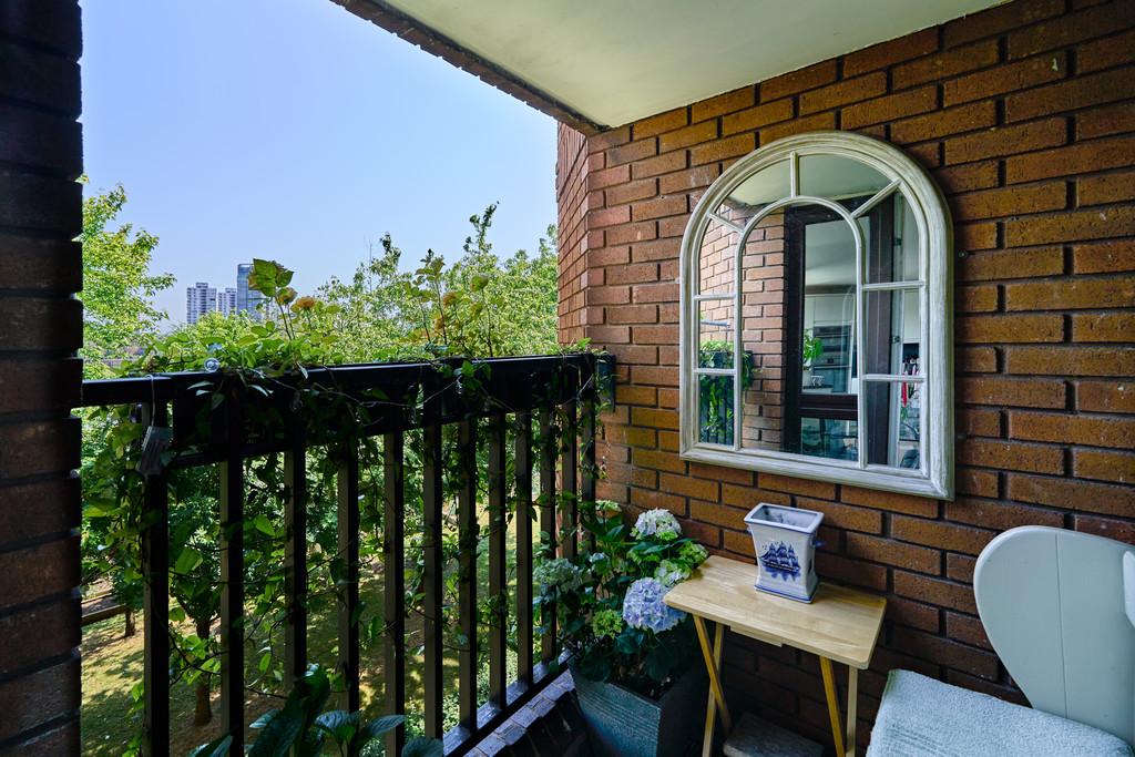 Upper Blantyre Walk, Worlds End Estate, Chelsea 2 bed apartment for
