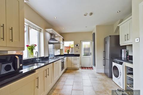 72 Brook Lane, Chester, CH2 2ED