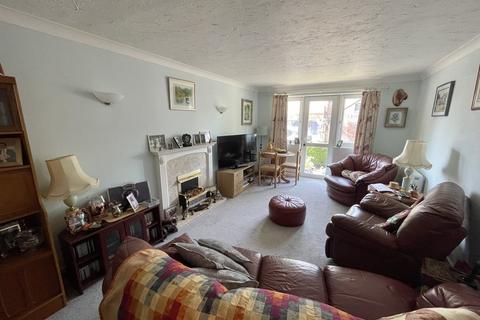 2 bedroom apartment for sale - Poole Road, Wimborne