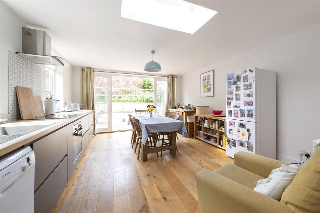 Wareham, Dorset 3 bed detached house for sale £525,000