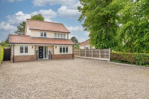 4 bedroom detached house for sale, Prospect Road, Oulton Broad