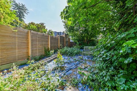 12 Scotts Road, London, E10 6LW