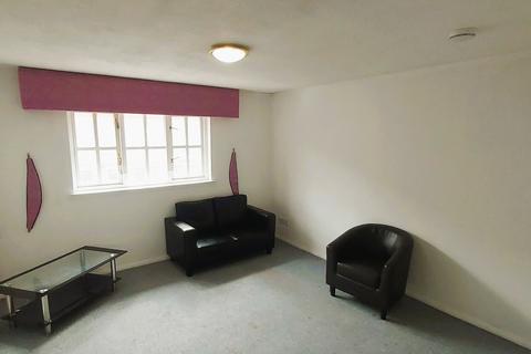 2 bedroom flat to rent, 8 Greenlaw Road, Flat 3/2, Glasgow, G14 0PG