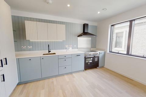 2 bedroom apartment to rent, Calville House, The Brentford Project, 1 Bradshaw Yard