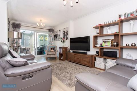 3 bedroom detached house for sale - PRIORSWOOD ROAD