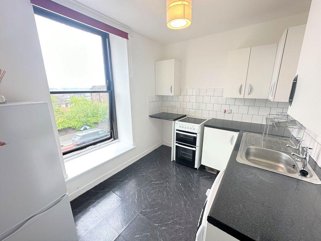 1L, 28 Arbroath Road, Dundee, DD4 6EP 2 bed flat £650 pcm (£150 pw)
