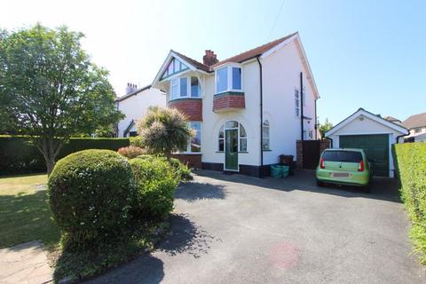 3 bedroom detached house for sale, Marine Road, Penrhyn Bay