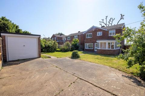 4 bedroom detached house for sale, Bellevue Road, Billericay CM12