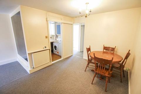 1 bedroom maisonette to rent, Helmsdale Close, Hayes