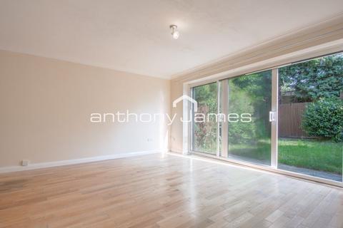 undefined, Birchington Close, Bexleyheath DA7