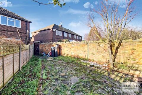 12 Calder Close, Enfield, EN1 3TS