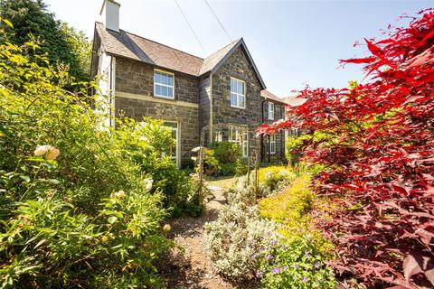 5 bedroom detached house for sale, Capel Coch Road, Llanberis, Gwynedd, LL55