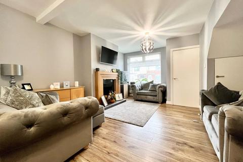 100 Brooklands Road, Hull, HU5 5AE