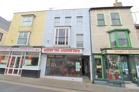 Mixed use for sale - 9 Old Pier Street, Walton On The Naze, Essex, CO14