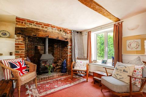 4 bedroom detached house for sale, St. Marys Road, Liss, Hampshire, GU33