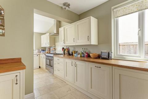 25 Beechurst Avenue, Cheltenham, GL52 6TY