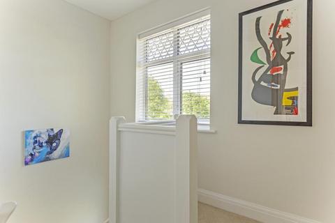 25 Beechurst Avenue, Cheltenham, GL52 6TY