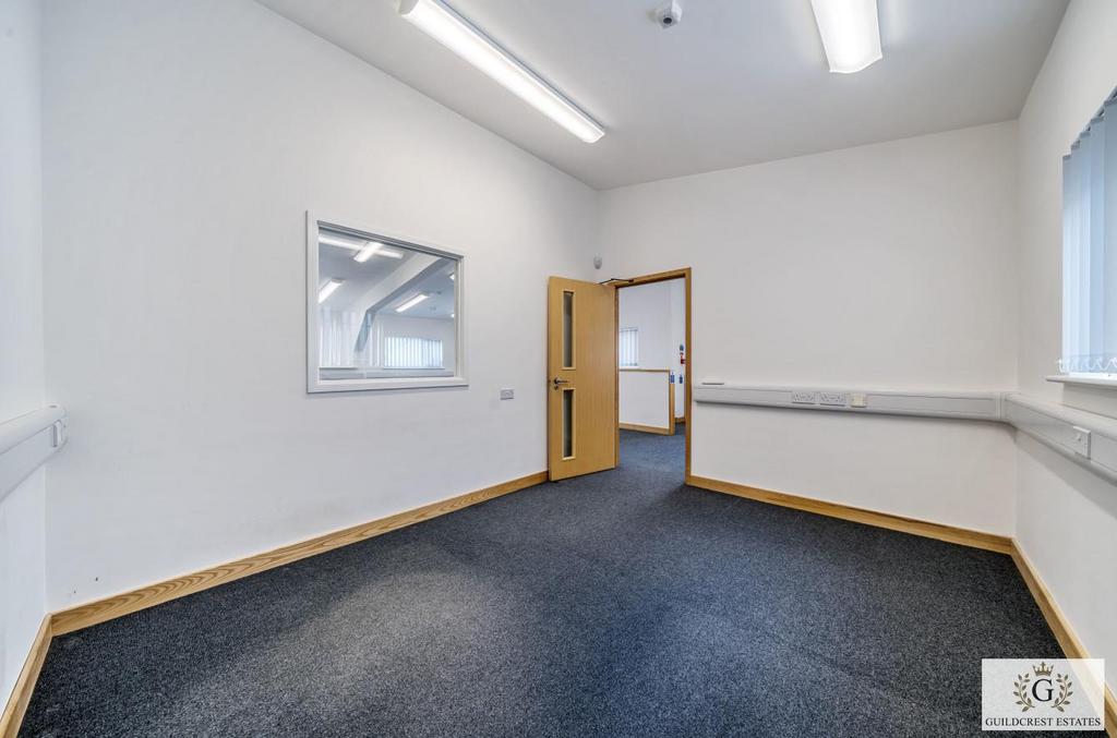 For sale light Industrial unit Kent Guildcrest est