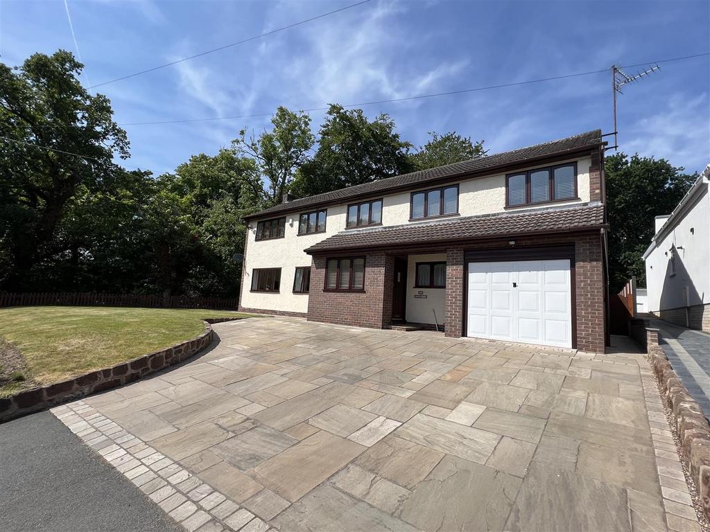 Dee Park Road, Gayton, Wirral 4 bed detached house £725,000