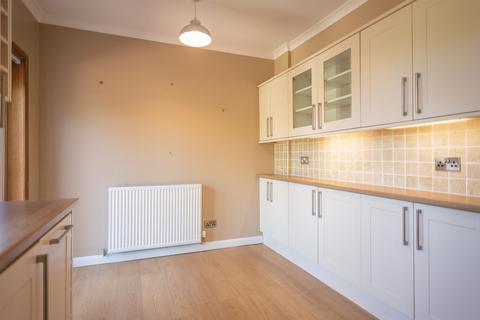 3 bedroom terraced house for sale - Woodside Crescent, Perth