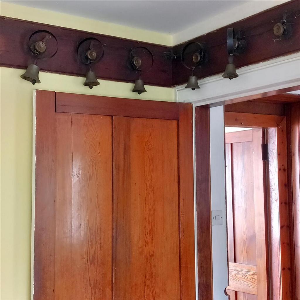 Servants bells