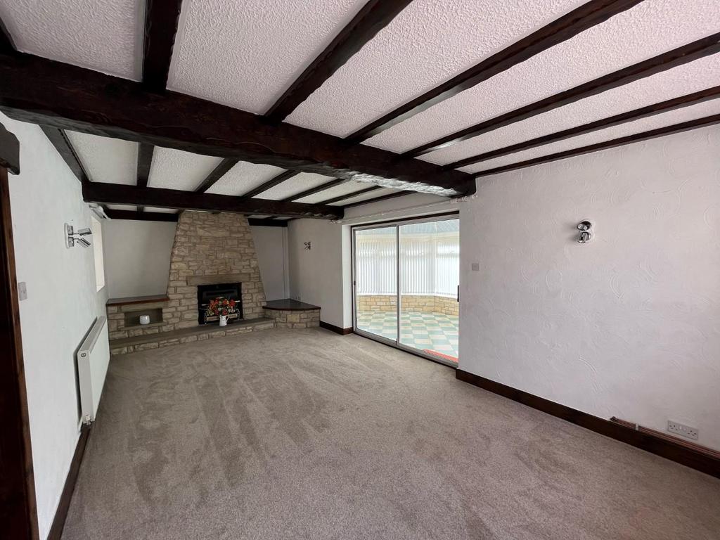 Sunderland Street, Tickhill, Doncaster, DN11 9PT 3 bed bungalow for