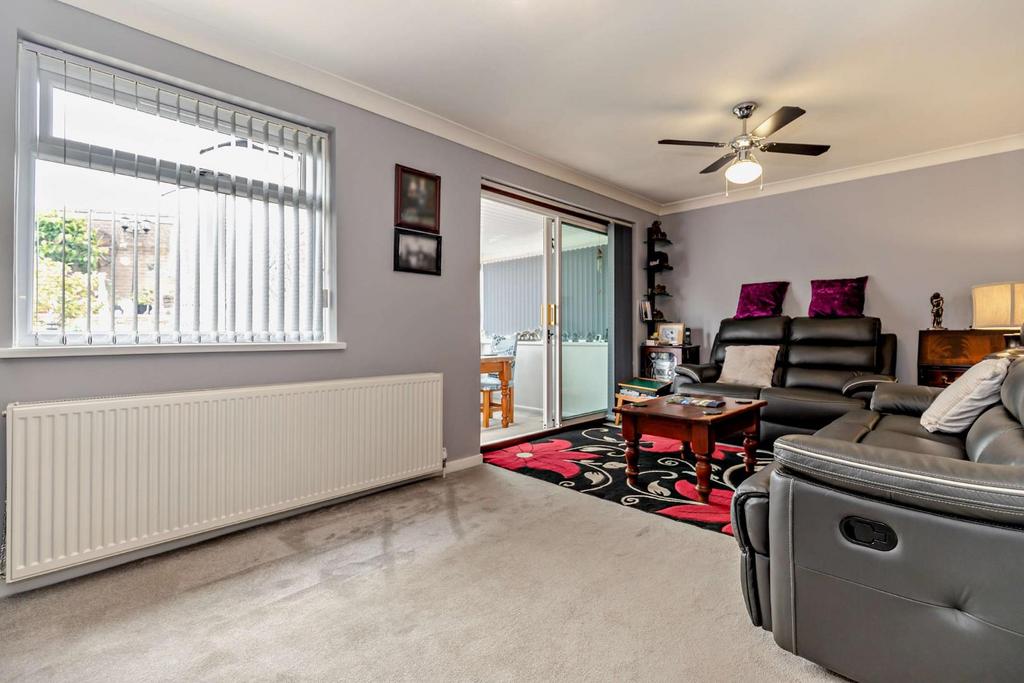 8557290-interior11-800.jpg