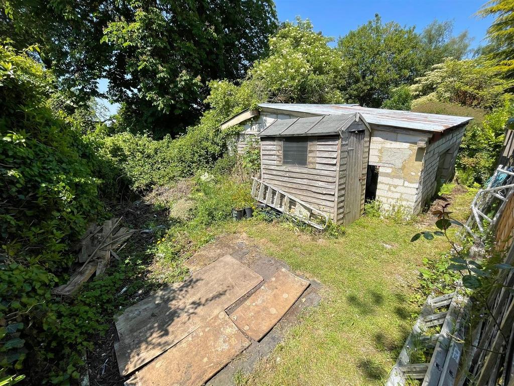Further garden